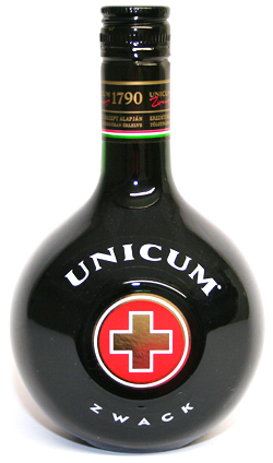 Unicum-Bitter Kräuterlikör 40% vol. aus Ungarn 0,7 l